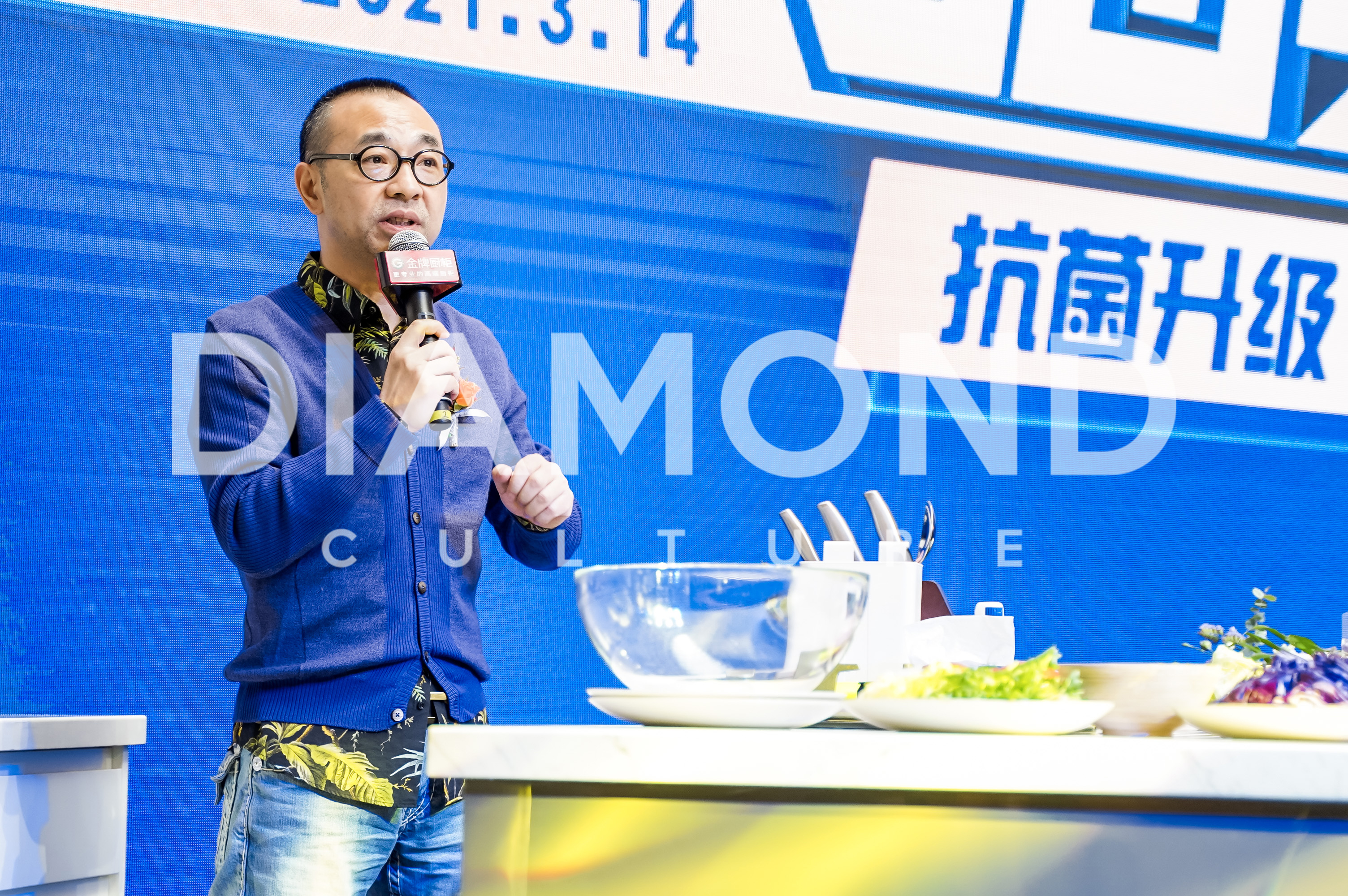 鉅惠315  金牌品質節 劉儀偉與您相約 上海紅星美凱龍全球家居1號店